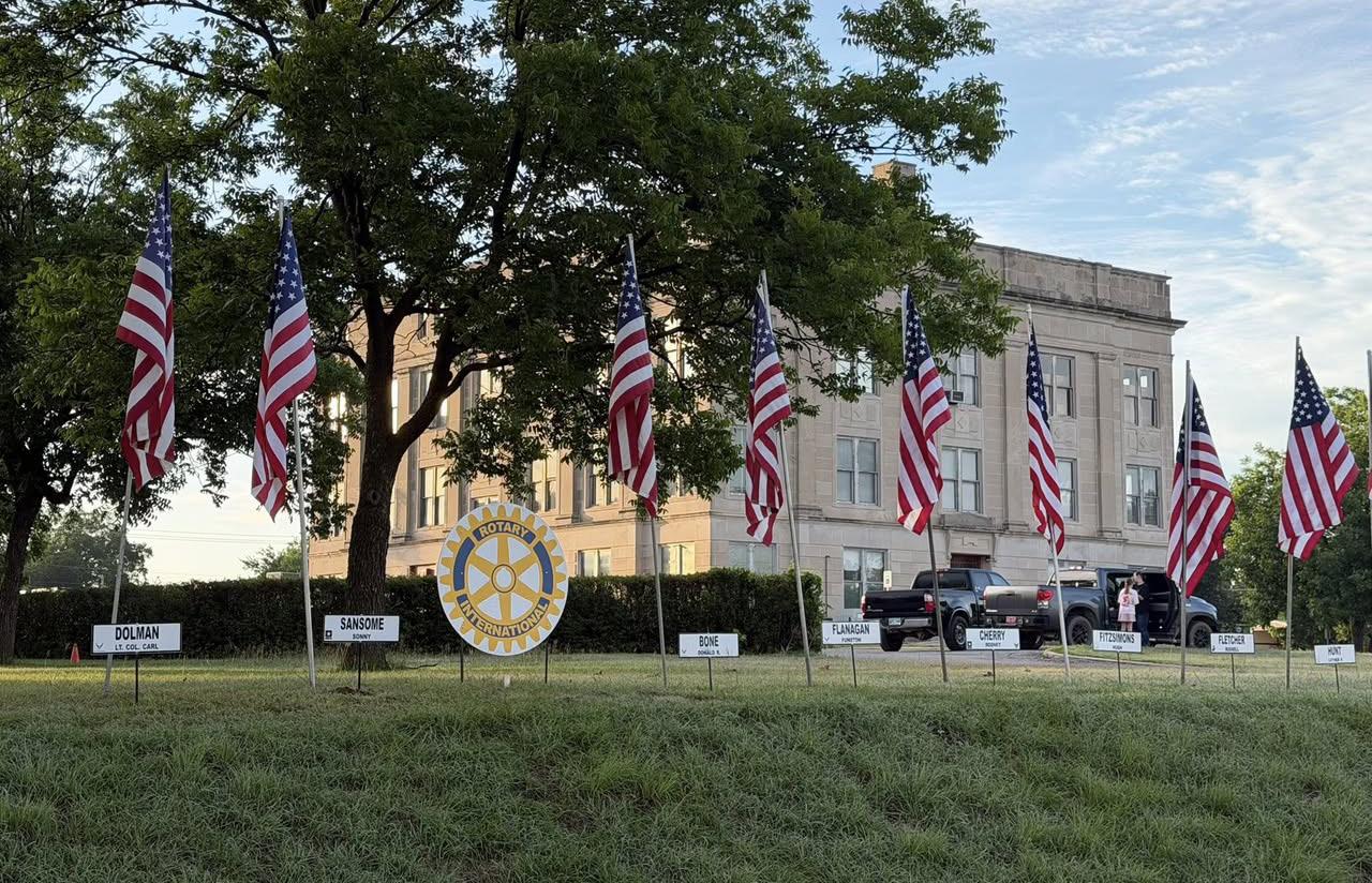 Cotton County Remembers Heros