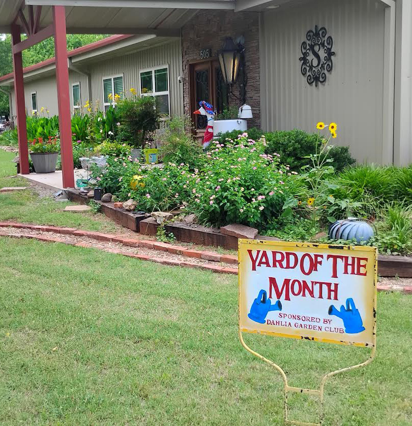 June Yard Of The Month